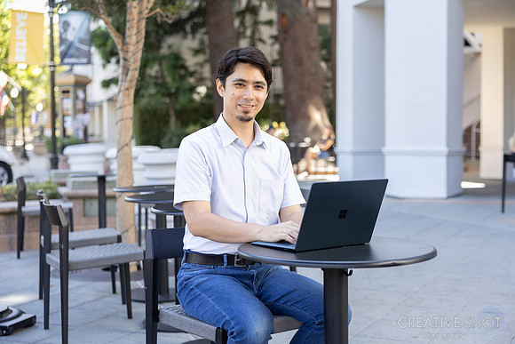 040A9159