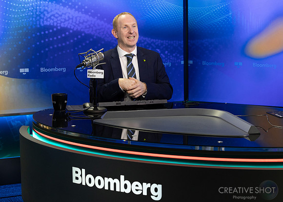 IDA_BLOOMBERG_030_5V5A3402