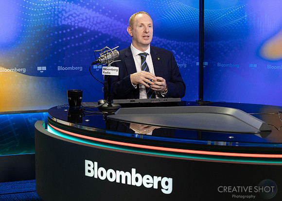 IDA_BLOOMBERG_021_5V5A3351