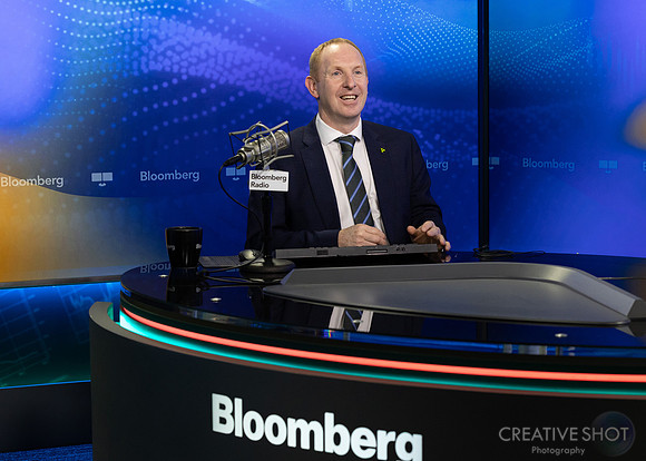 IDA_BLOOMBERG_017_5V5A3317