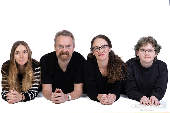 040A7963