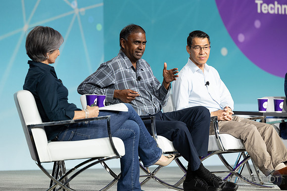 snug-sv-day2-lunch-panel 037_5V5A6642