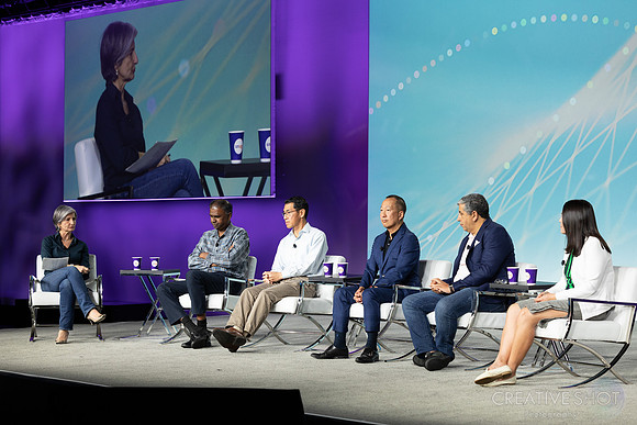 snug-sv-day2-lunch-panel 090_5V5A6983