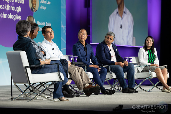 snug-sv-day2-lunch-panel 023_5V5A6590