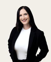 Valerie Law 6G7A9445