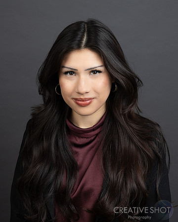 Headshots intern 102-040A6990