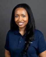 Headshots staff 012-040A7038