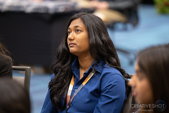 Oracle Interns 031-5V5A7846
