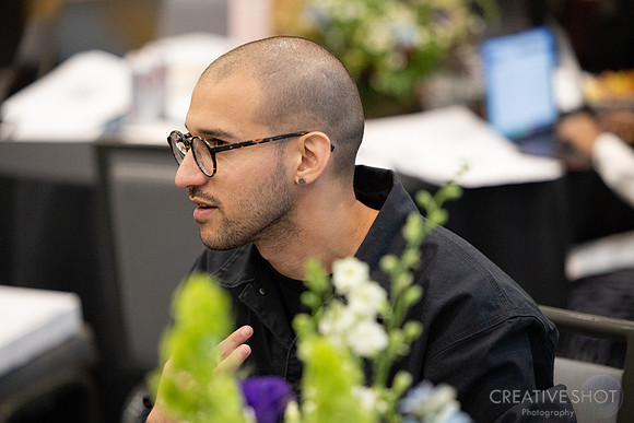 Oracle Interns 100-5V5A8470