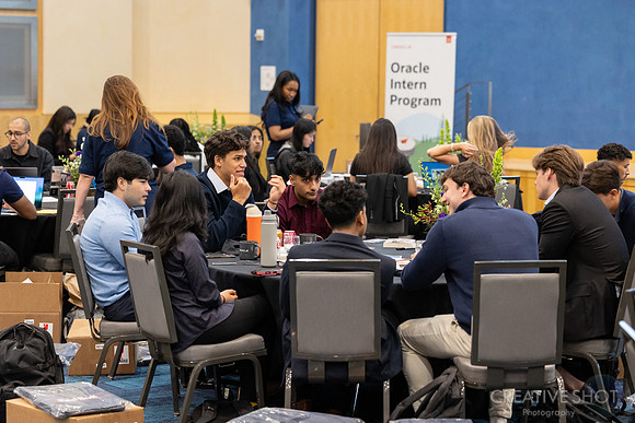 Oracle Interns 123-5V5A8753
