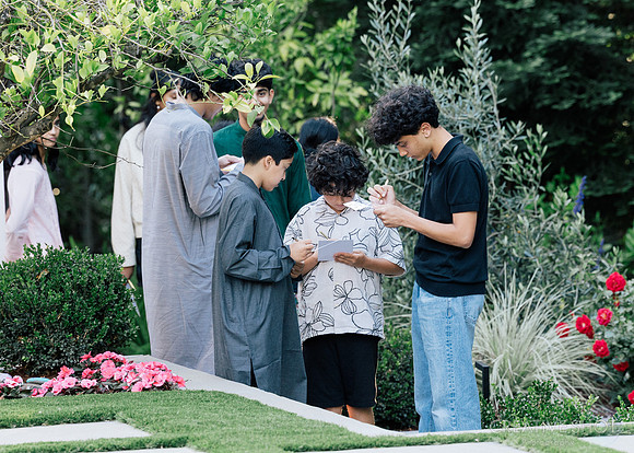 EID Shuja 075-5V5A0634