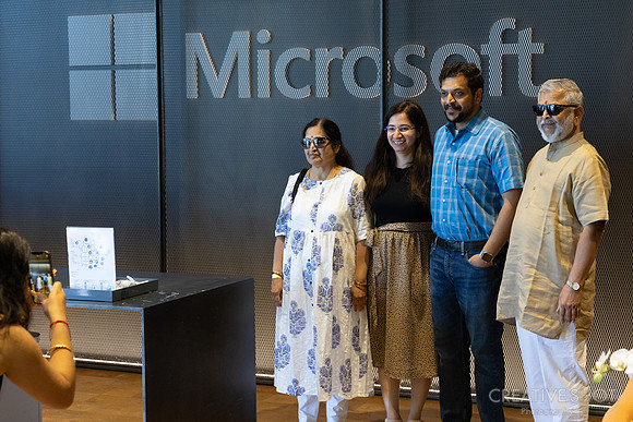 MSFT-262_040A1010