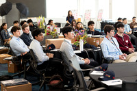 Oracle Interns 205-5V5A4882