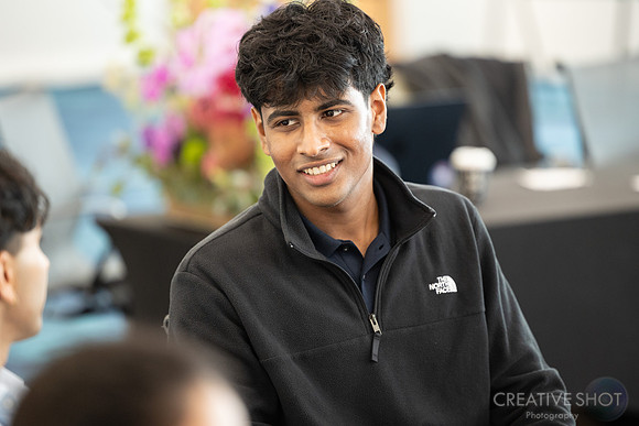 Oracle Interns 214-5V5A4947