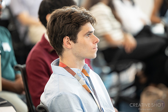 Oracle Interns 216-5V5A4957