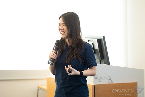 Oracle Interns 224-5V5A5056