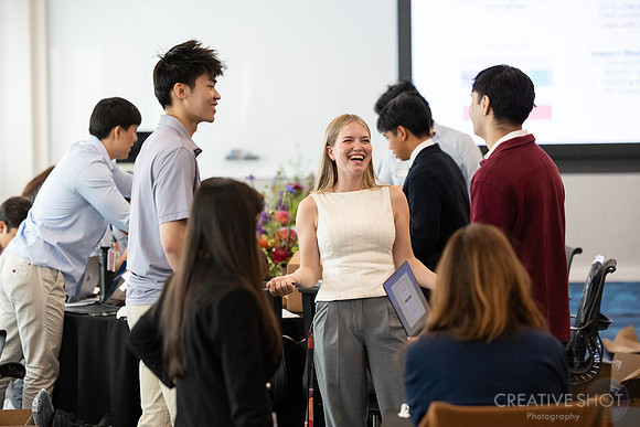 Oracle Interns 236-5V5A5138