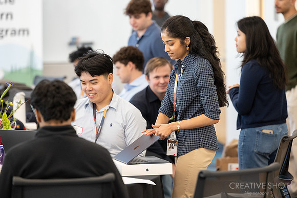 Oracle Interns 240-5V5A5199
