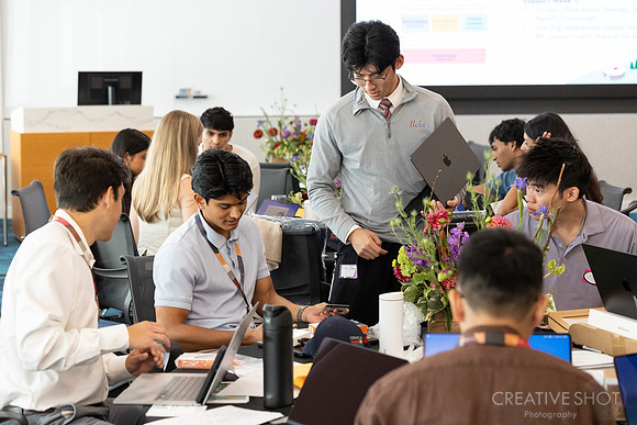 Oracle Interns 248-5V5A5337