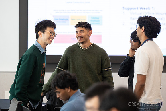 Oracle Interns 257-5V5A5429