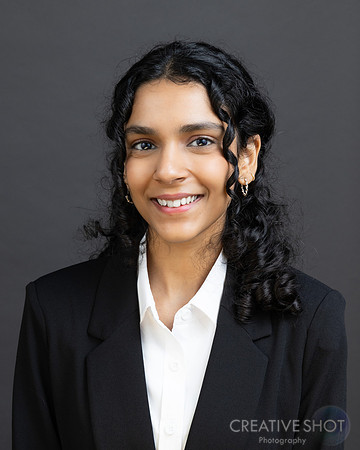 Headshots Interns 194-040A0259