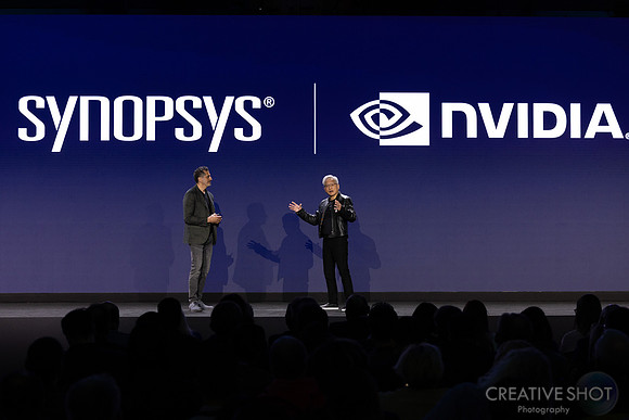 202-DAY1-highres-synopsys-converge-040A3573