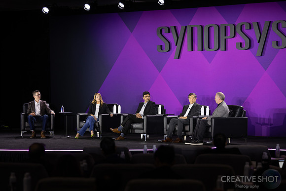 232-DAY1-highres-synopsys-converge-040A5113