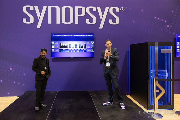 390-DAY1-highres-synopsys-converge-5V5A2379