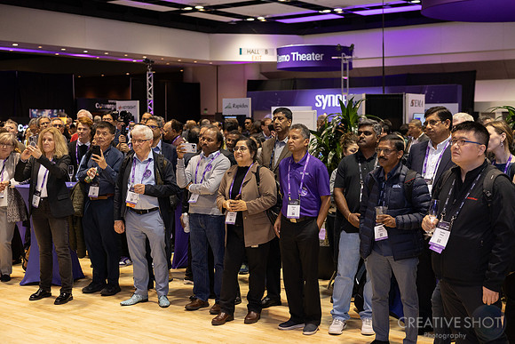 392-DAY1-highres-synopsys-converge-5V5A2390
