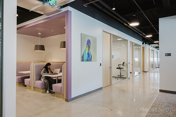 GRAIL-office 050-040A3559