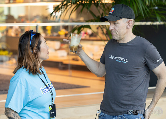 MS-Hackathon 062-5V5A2422