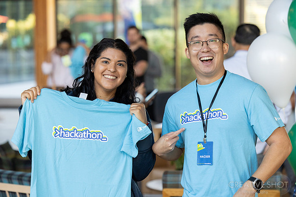 MS-Hackathon 063-5V5A2431