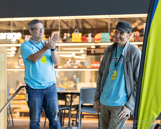 MS-Hackathon 070-5V5A2587