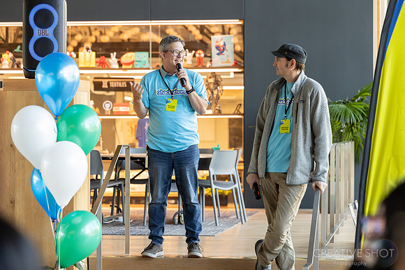MS-Hackathon 075-5V5A2640