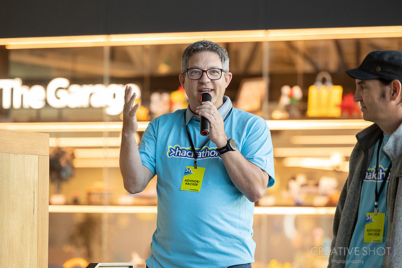 MS-Hackathon 078-5V5A2712