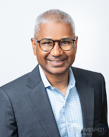 Suresh Sh headshot 5V5A0939