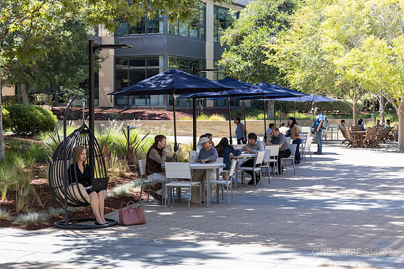 AVGO-099_040A9271