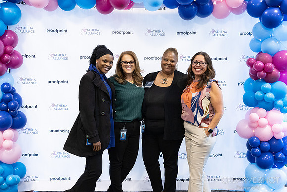 WMN-201_040A5525