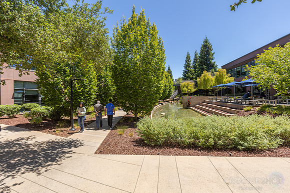 AVGO 252_040A5997