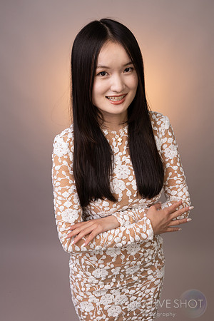 040A9823