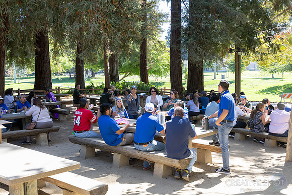 AH-Picnic-047_040A4009