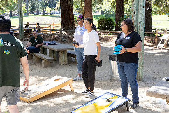 AH-Picnic-128_040A4396