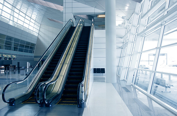 Modern Airport Architecture