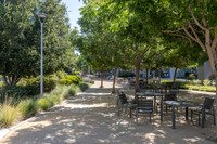 AVGO 010_040A5785