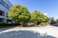 AVGO 008_040A5769